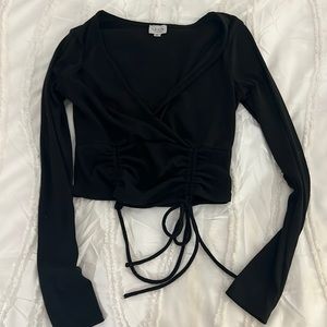 Lelis black ribbed long sleeve v neck